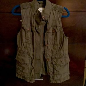 Abercrombie utility vest